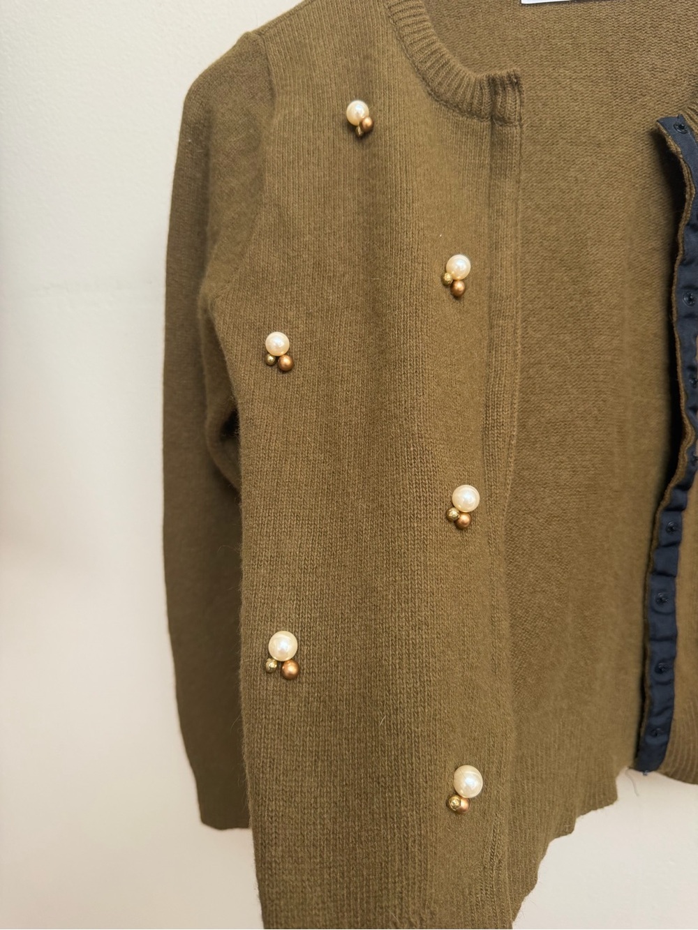 Oriental Vintage Olive Pearl-Embellished Knit Cardigan - Picture 2 of 6